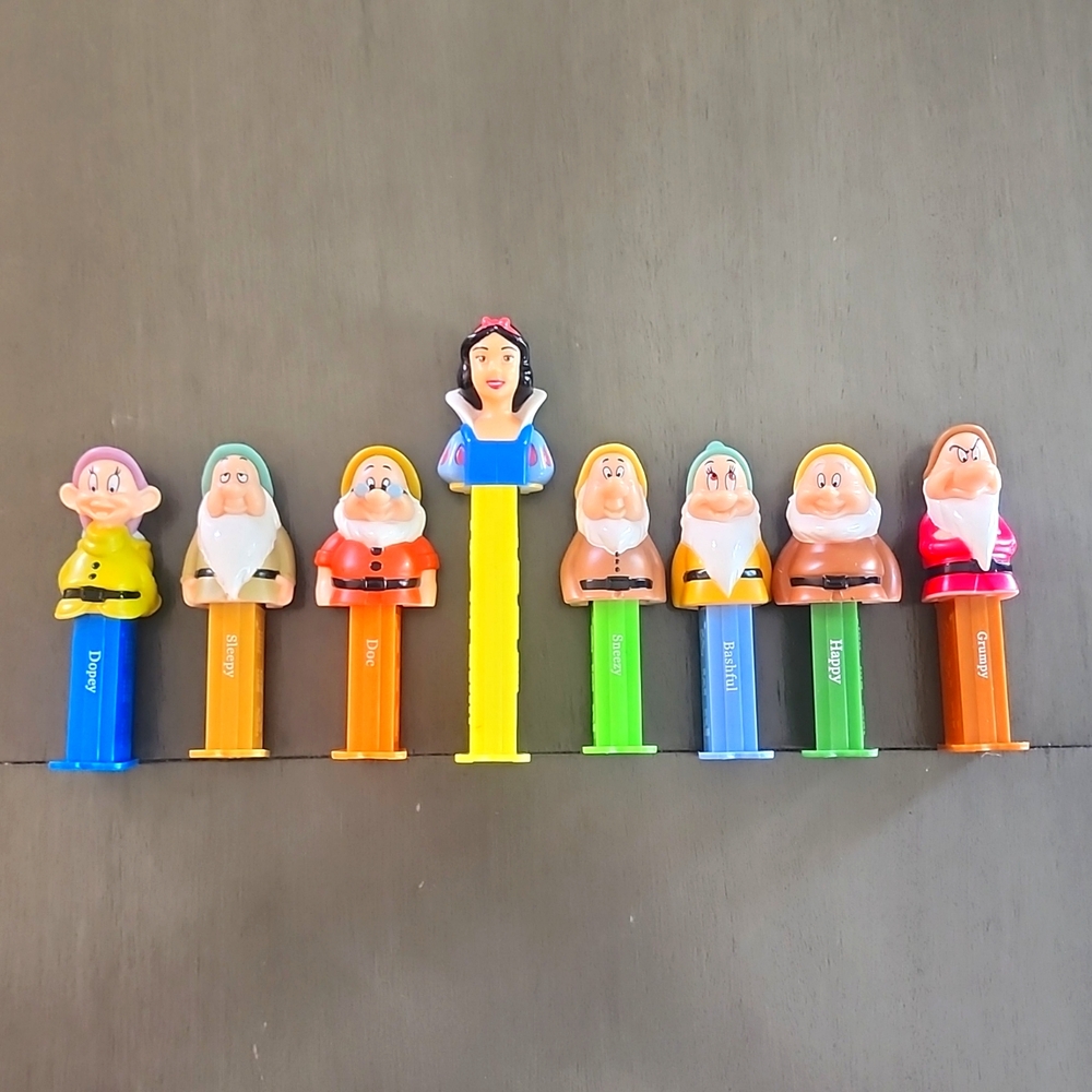 Snow White and the Seven Dwarfs Gift Set Collector's Series
